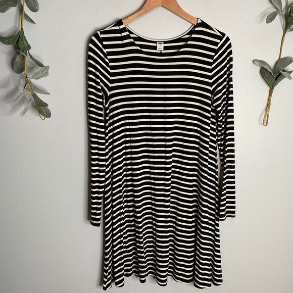 Old Navy Striped Long Sleeve Dress LAST CALL - Picture 1 of 4